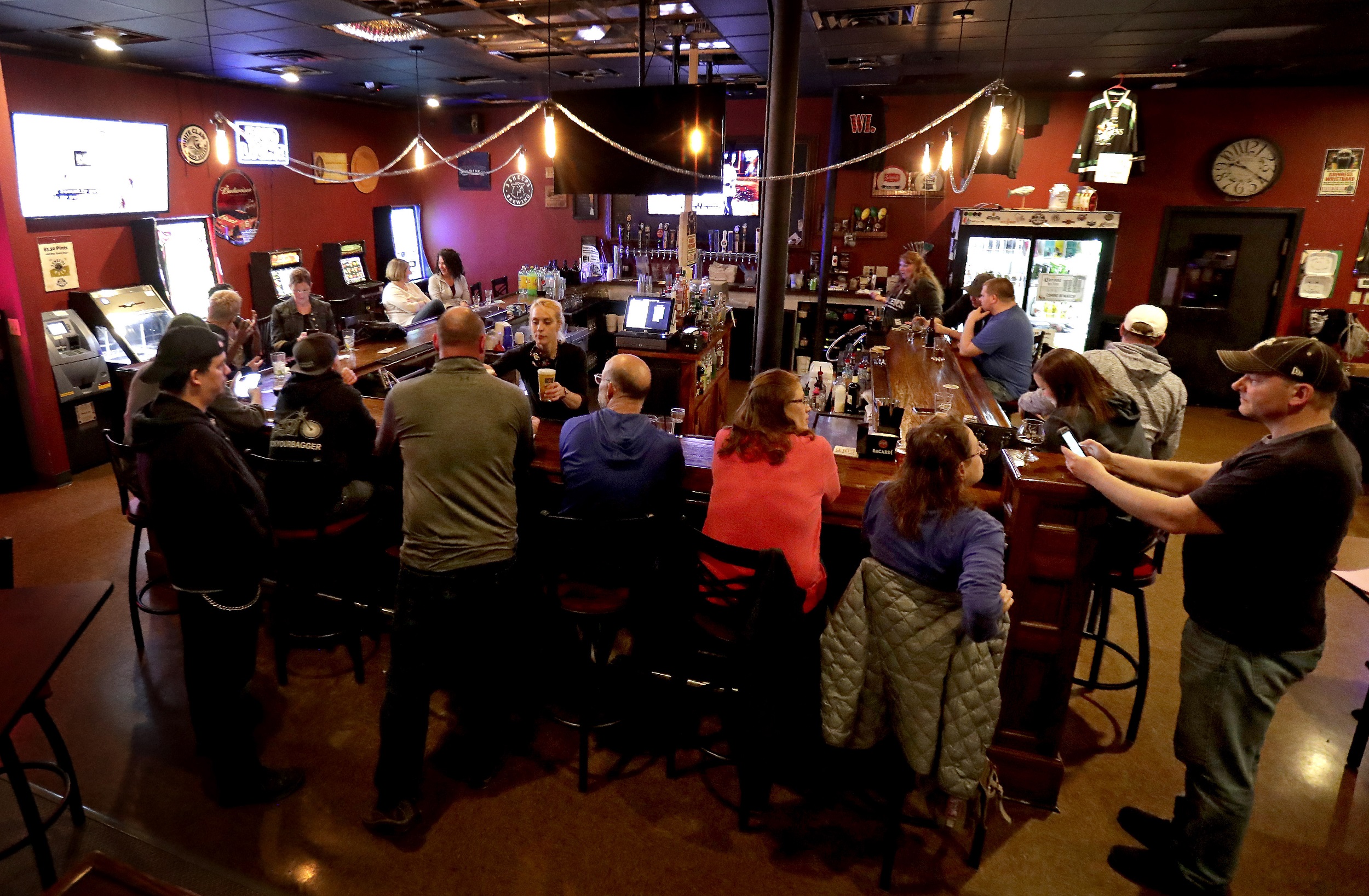 Wisconsin Appeals Court Tosses Limit On Public Gatherings Courthouse 
