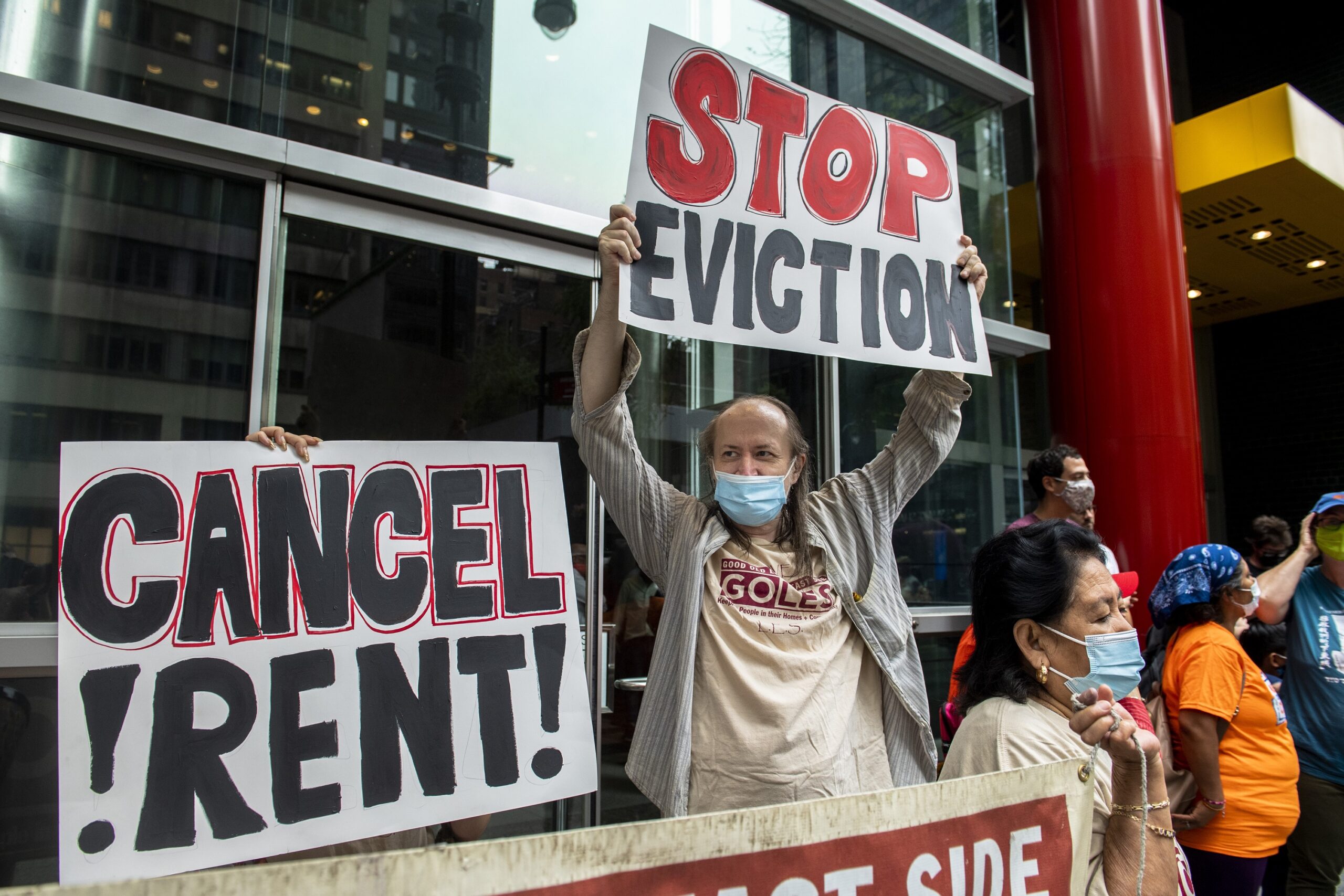 Landlords Fighting Ny Eviction Ban Hurdle Dismissal Courthouse News Service