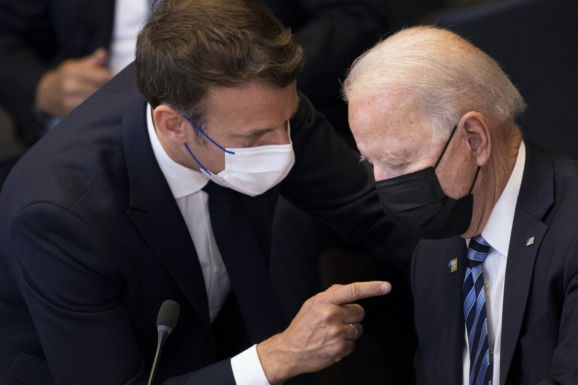 France&#39;s Macron expects Biden&#39;s &#39;clarifications&#39; on sub spat | Courthouse News Service