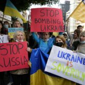 Ukrainians protest against Moscow's attack on their country