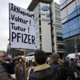 Anti-vaccine protesters gather in Paris.