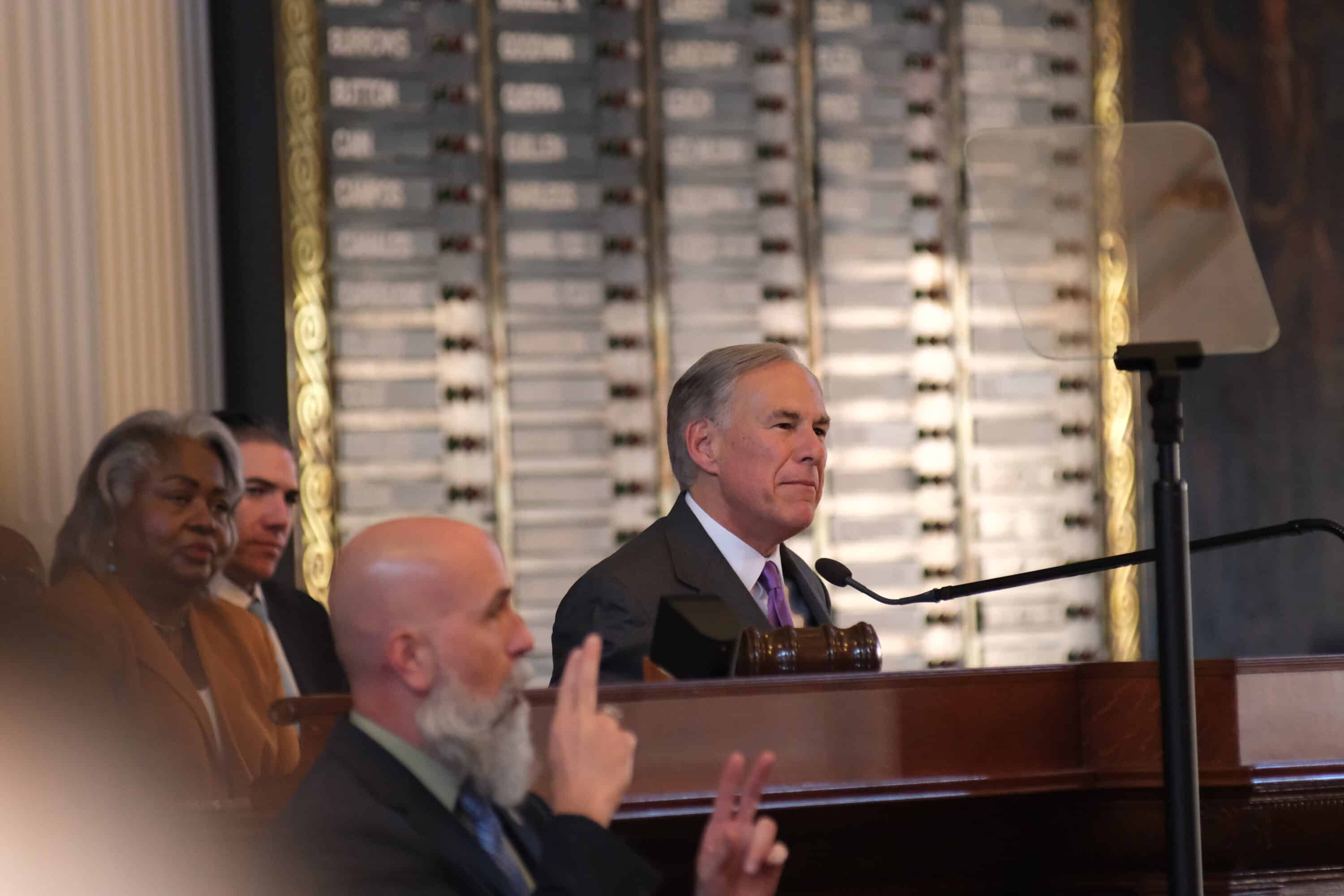 texas-governor-signs-ban-on-college-diversity-programs-into-law
