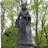 Sculpture of Mary Queen of Scots in Scotland